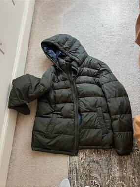 Men’s Tommy Hilgifer Hooded Puffer Jacket - Olive Green